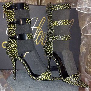 LUST FOR LIFE! Neon Yellow Gladiator Sandal Heels 8.5